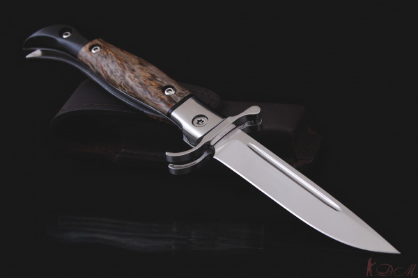 Складная "Финка НКВД" с красной звездой. Сталь Böhler N690. Рукоять карельская береза.
